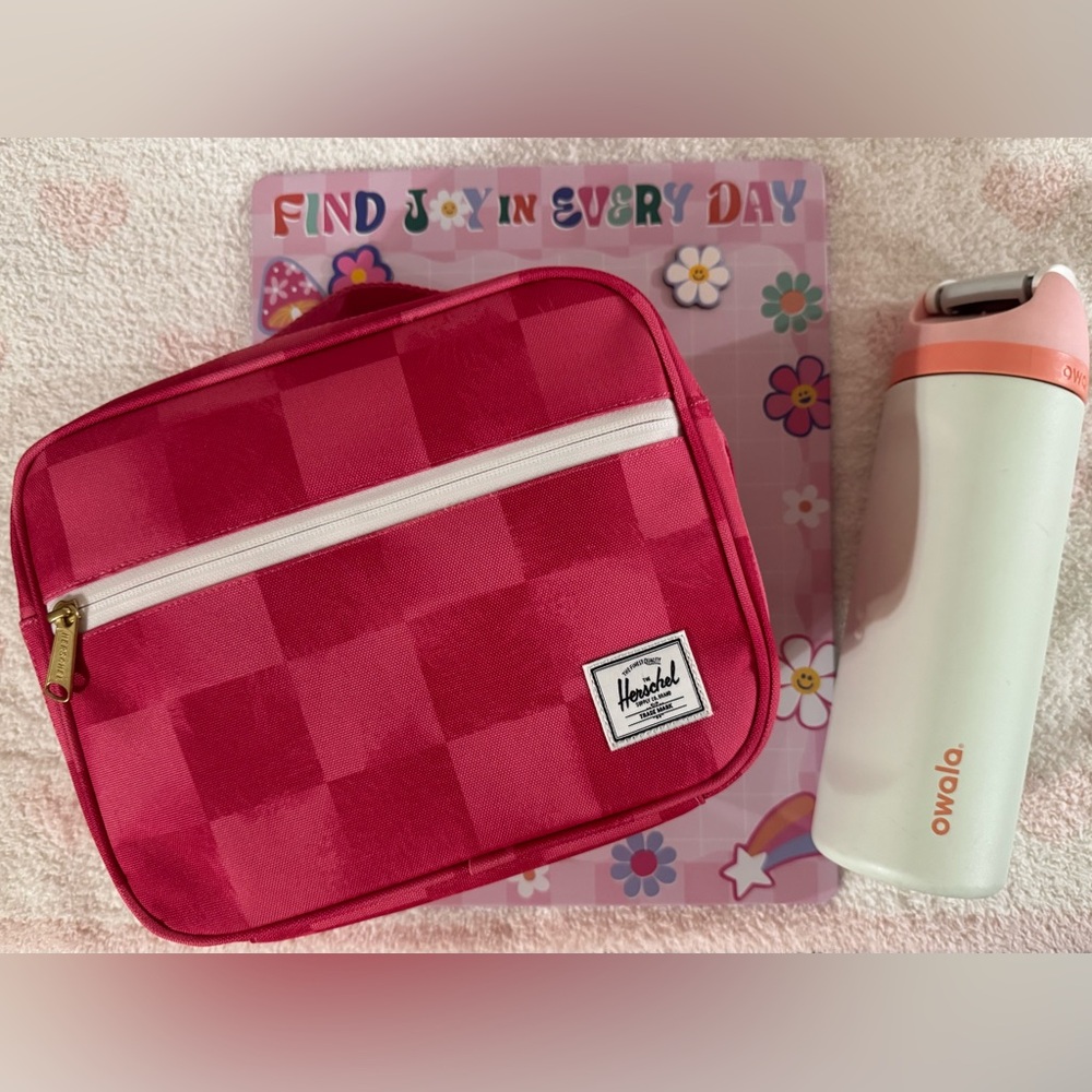 Herschel Supply Company Pop Quiz Lunch Box